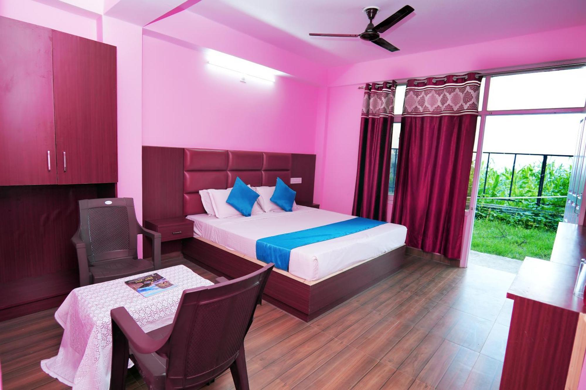 Shimla Hills Apartments 2Bhk Exterior photo
