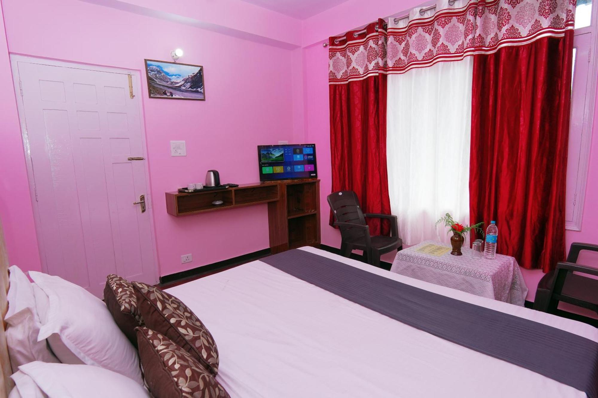 Shimla Hills Apartments 2Bhk Exterior photo
